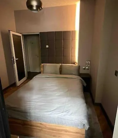 Budget Double Center